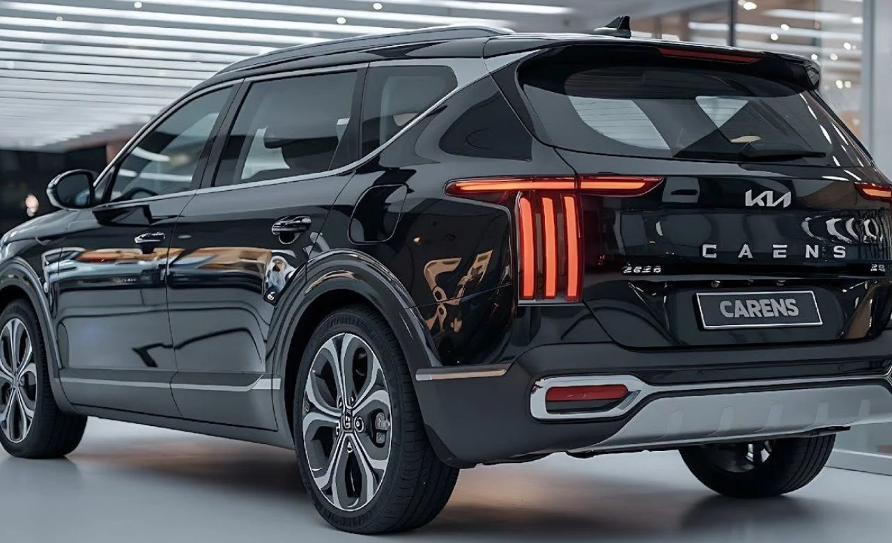 Kia Carens 2025